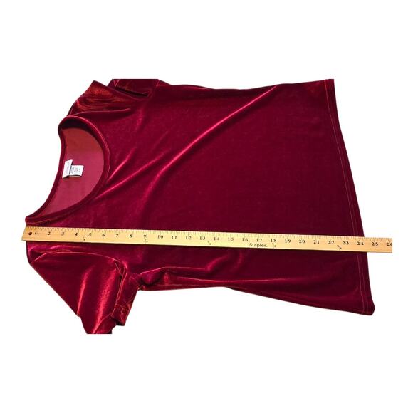 Jaclyn Smith Velvet Top Womens Size Large Red Short Sleeve Dark Romance Holiday - Picture 8 of 8